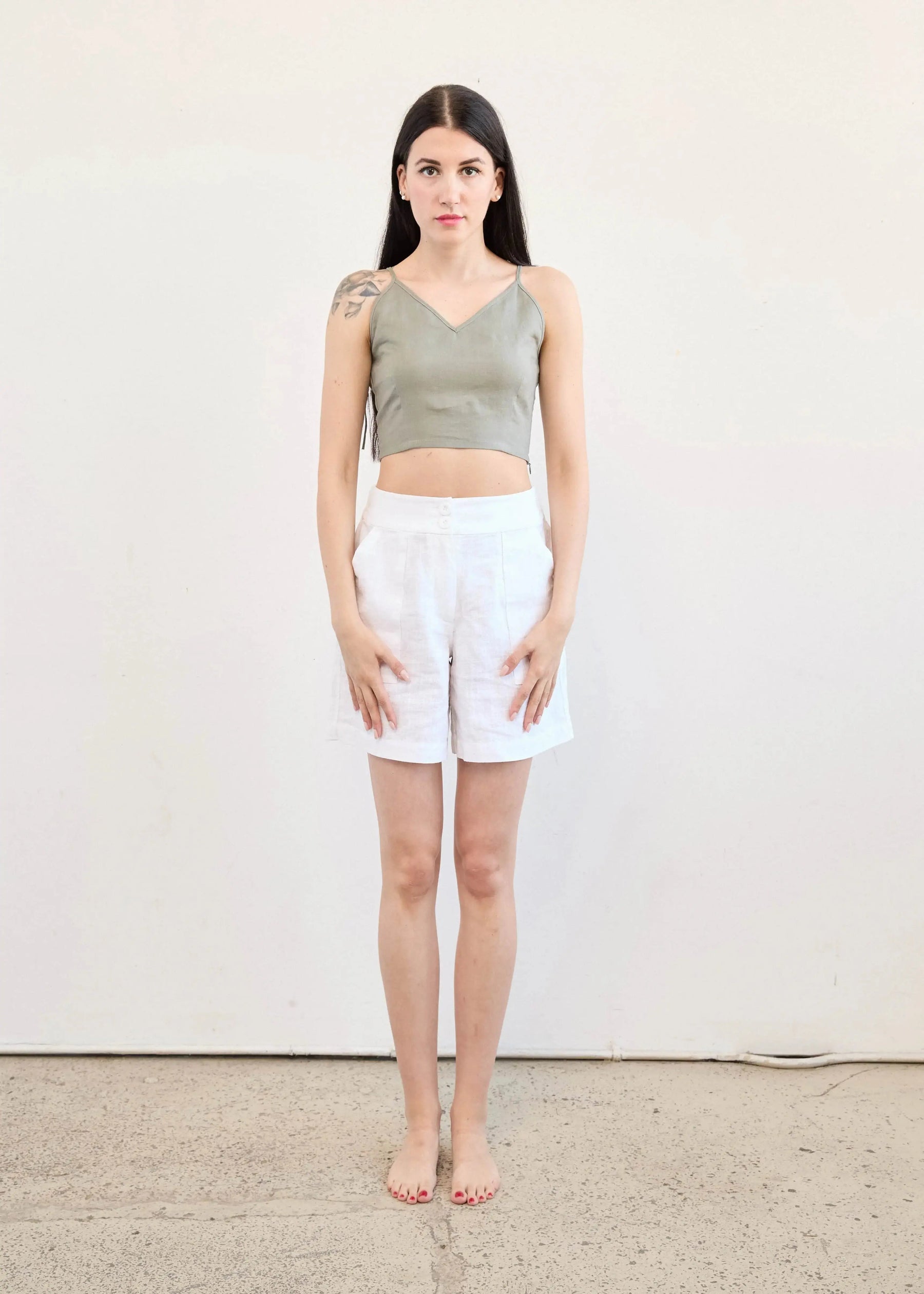 V-neck Crop Trop In Linen