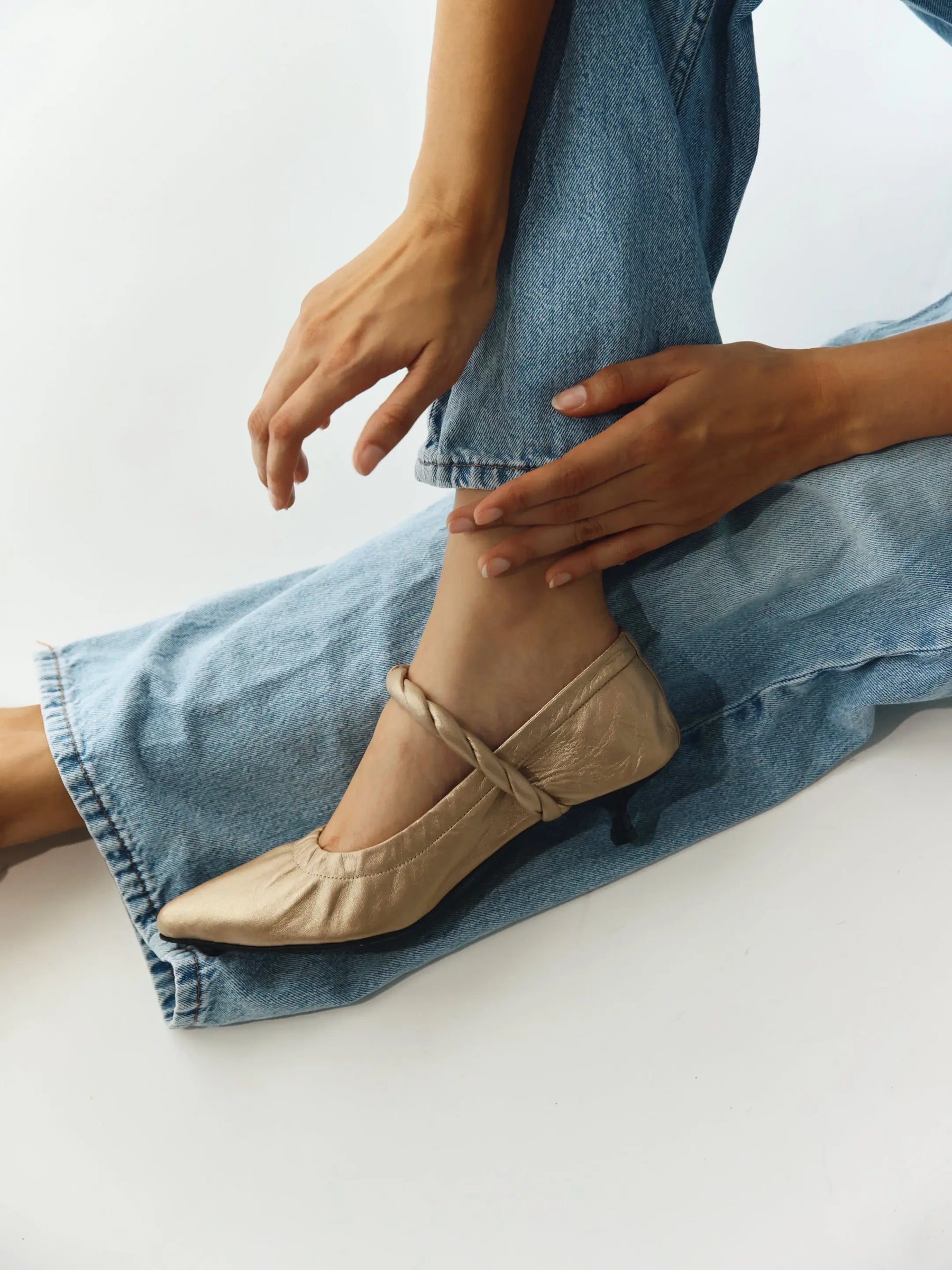 Donella Heels