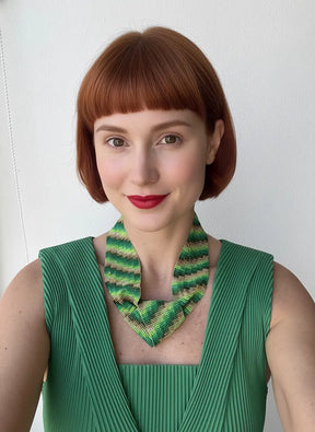 MINIMALIST DECONSTRUCTED KNOT NECKLACE