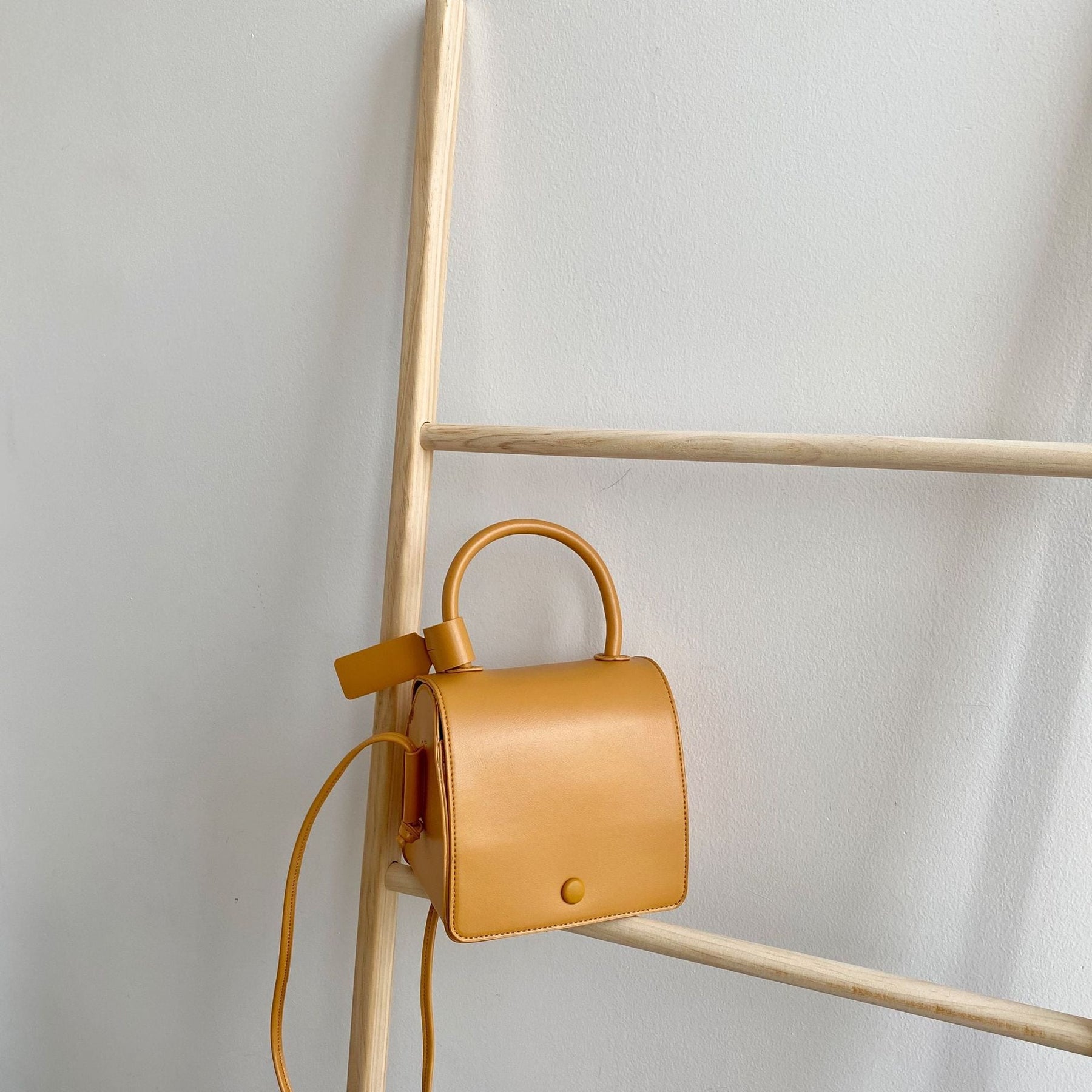 Lodwar Handbag