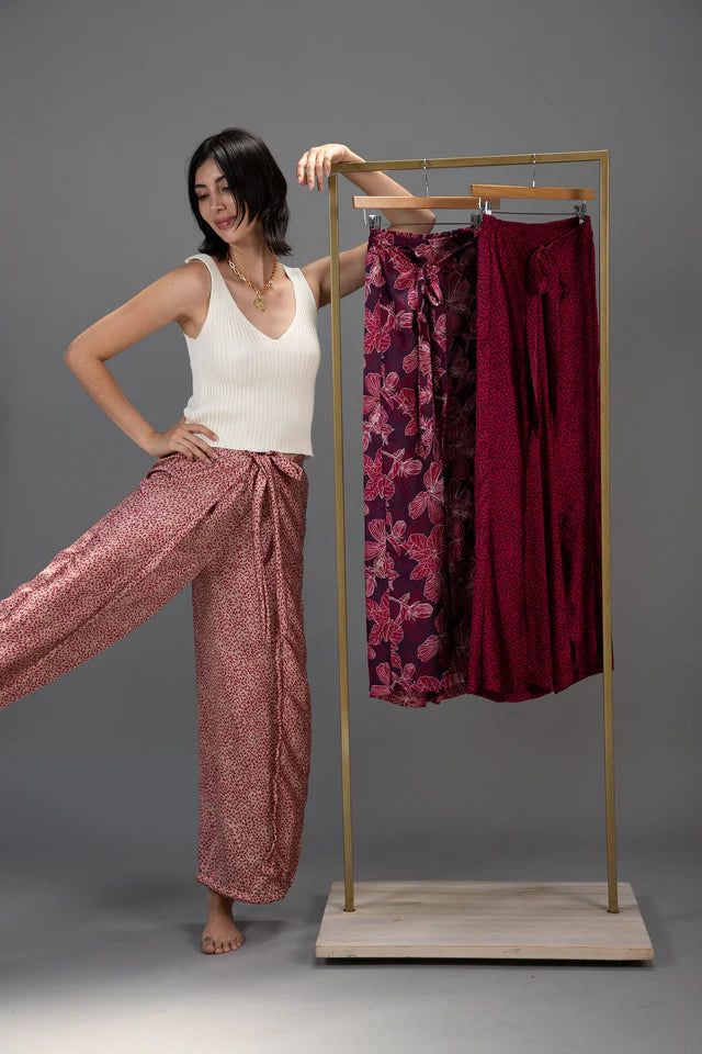 Batick Kaki Butter Pants