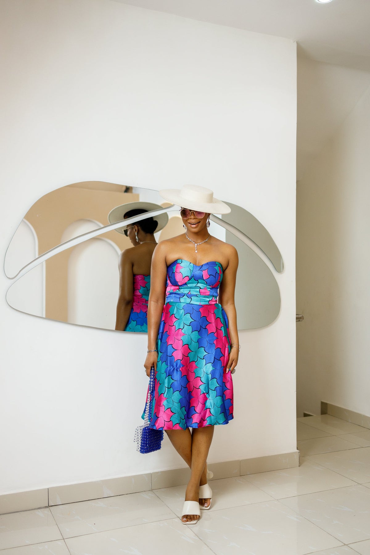 Omalugo Short Strapless Dress