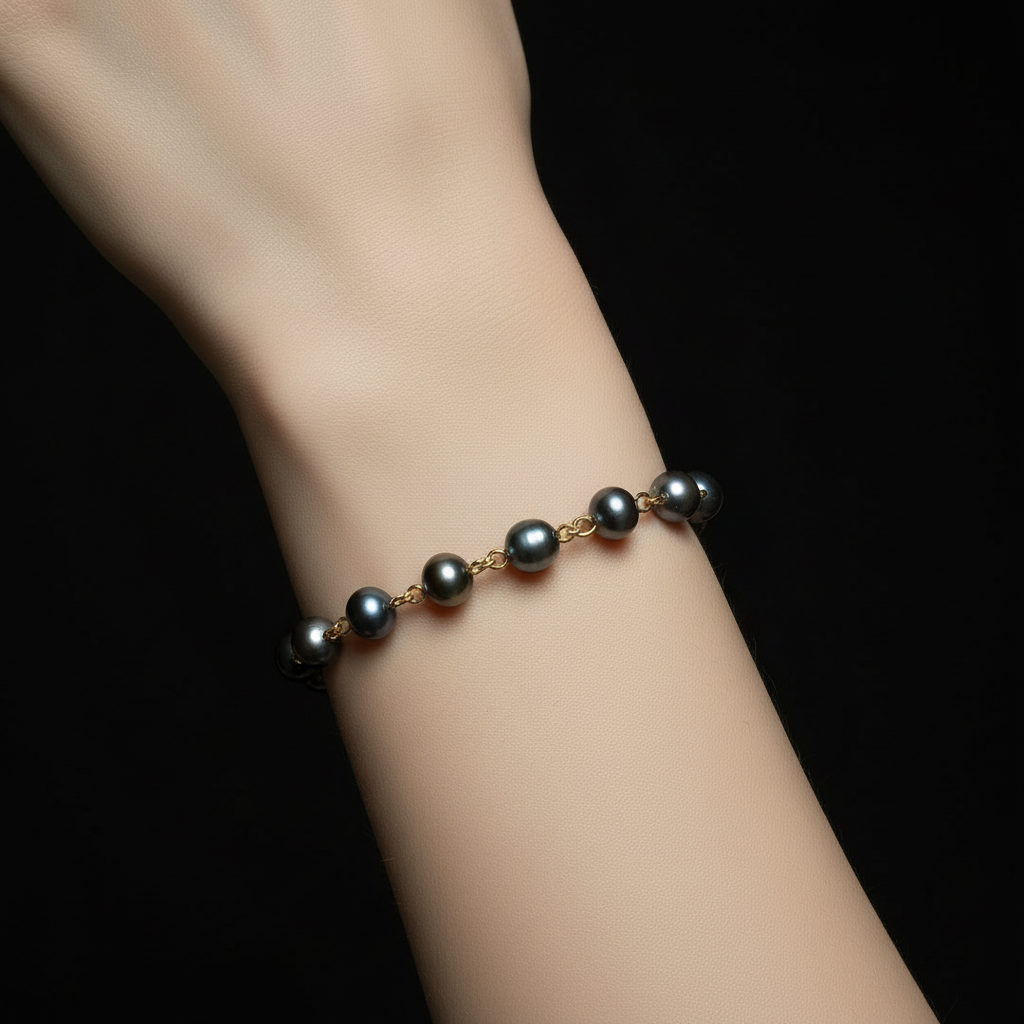 14k Gold Linked Black Pearl Bracelet