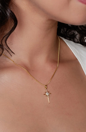 Adoring Star Necklace