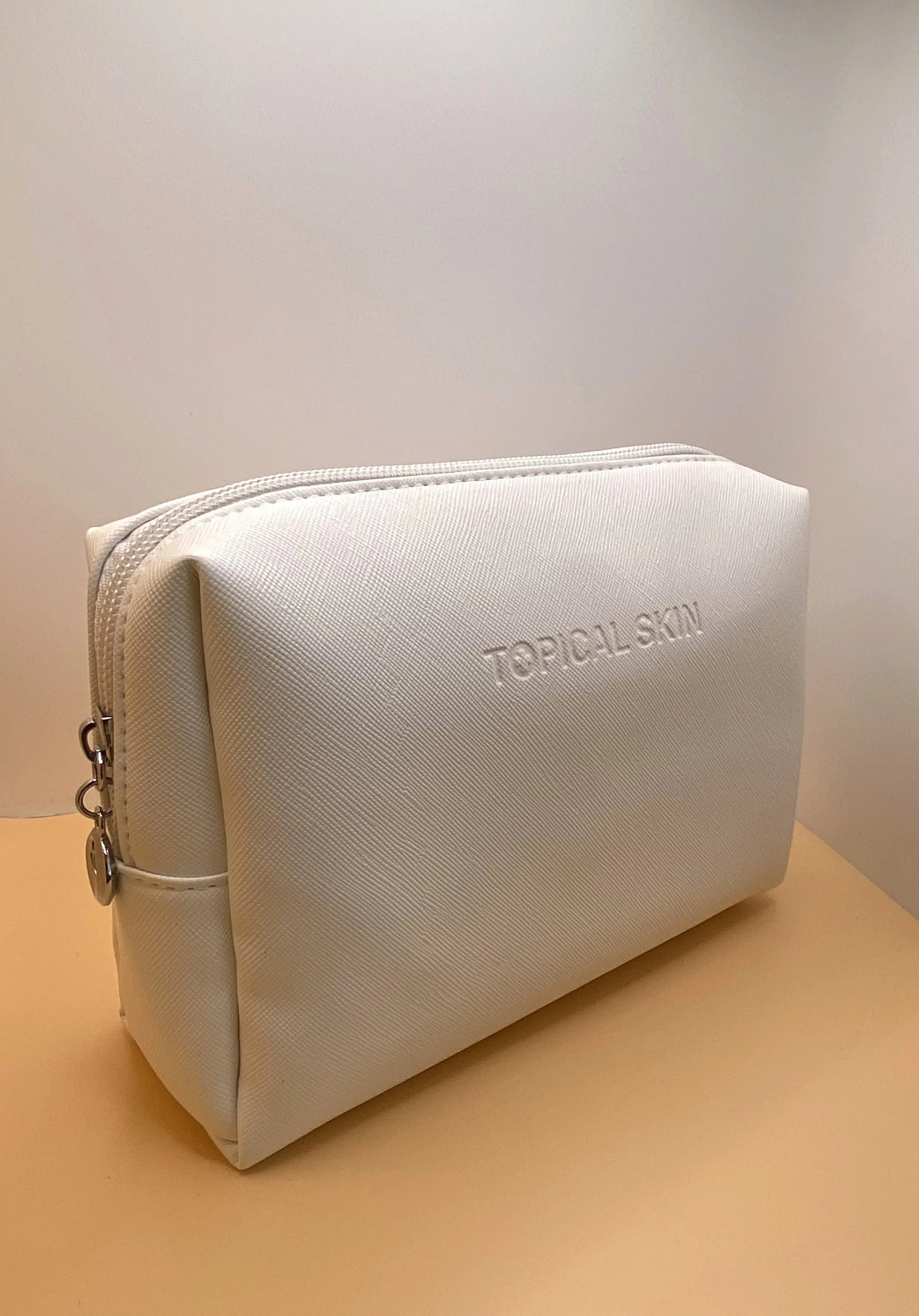 Vegan Saffiano Leather Classic Cosmetic Bag with zipper
