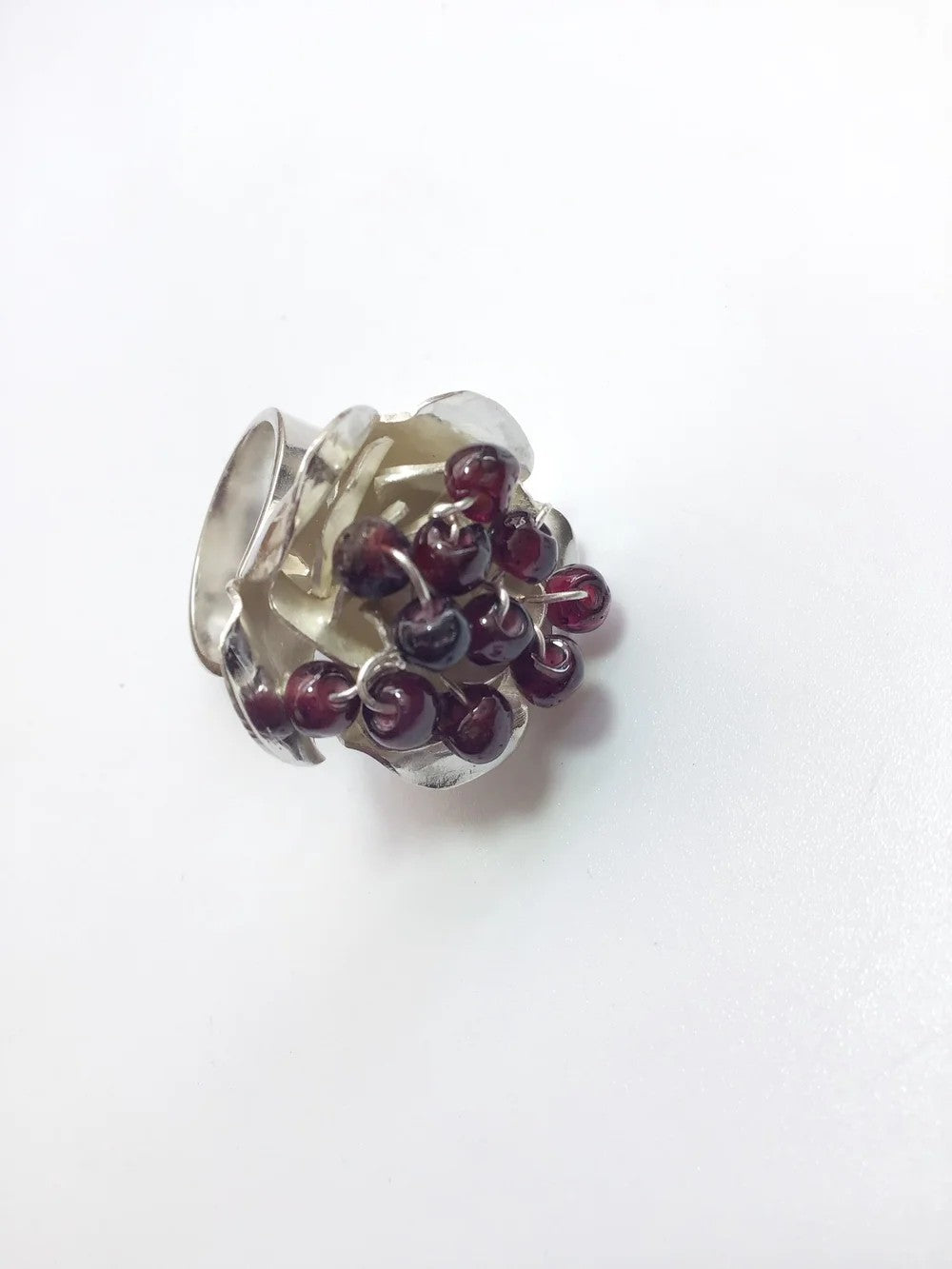 Garnet cascade