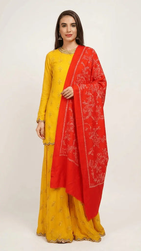 Royal Elephant Red Stole Heritage Gift Box