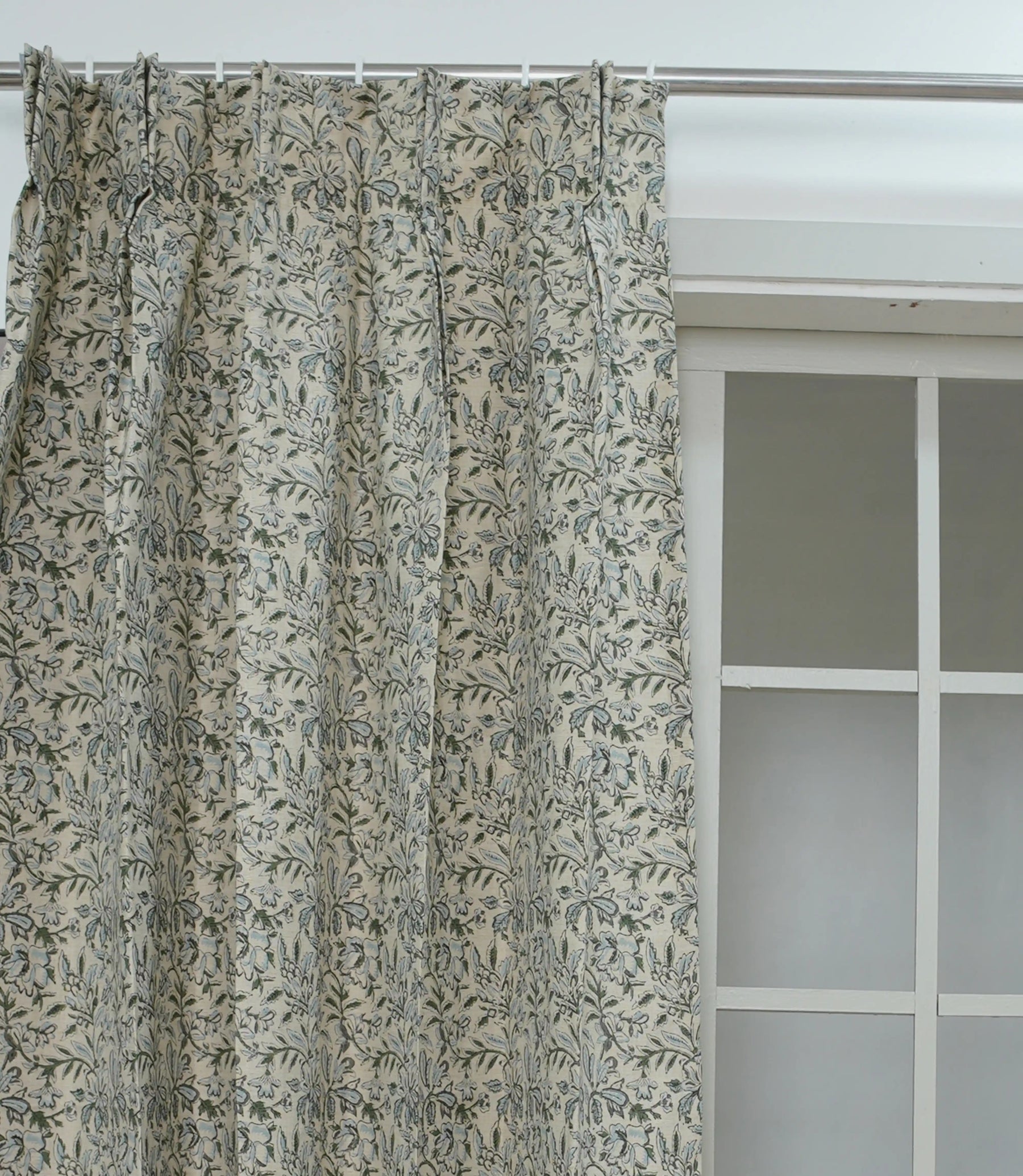 Handcrafted Floral Block Print Pleated Gray Linen Blend Ring Curtain - Semi Seer Qudrat