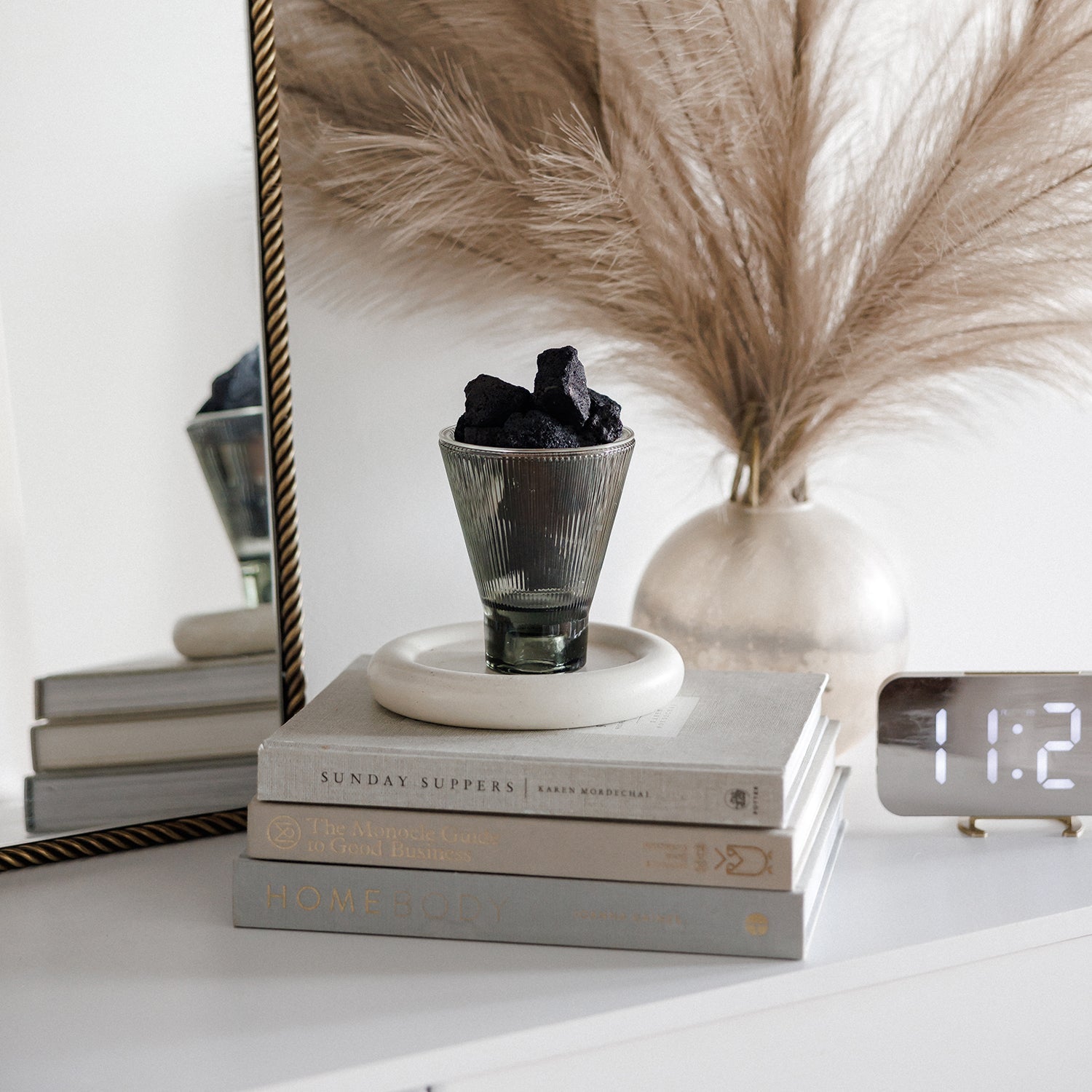 ZAI Mineral Lava Rock Diffuser  in Charcoal