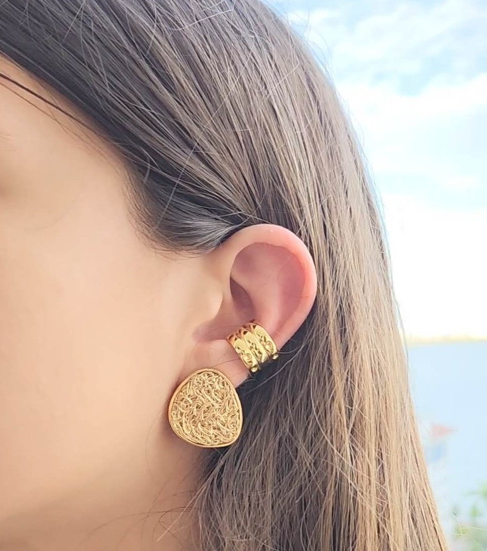 Luxury Gold Stud Lili Earrings