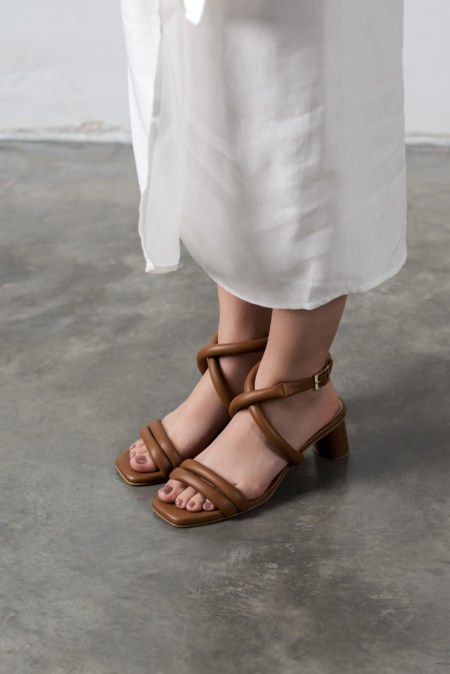 RENATTA BROWN SANDALS