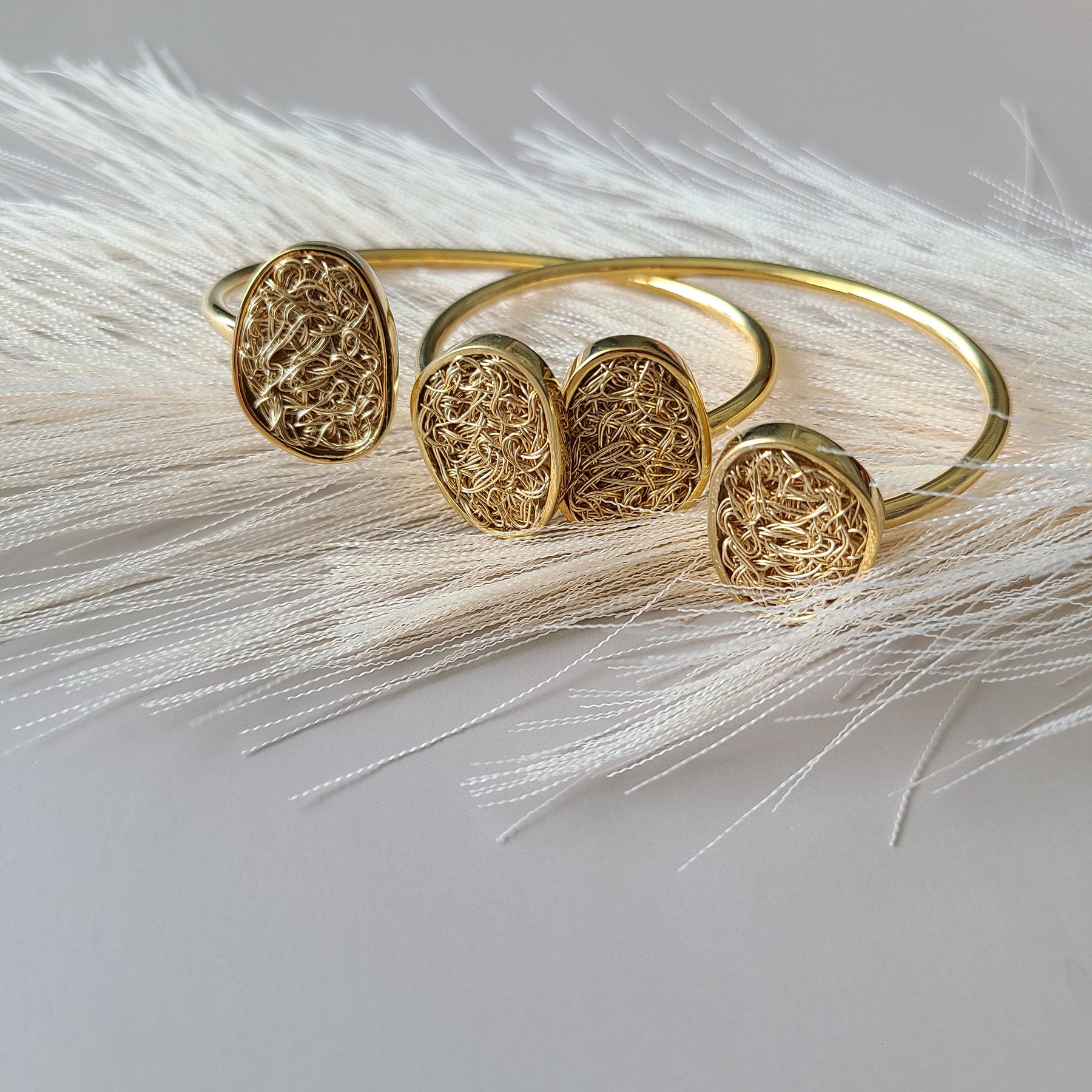 Elixir Gold Empowerment Bangle