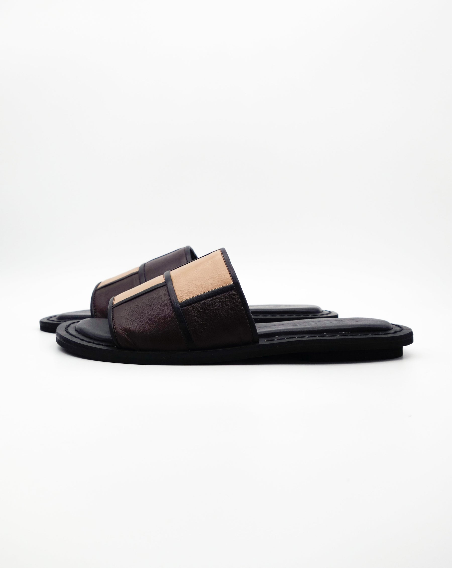 Off Grid Signature Slides | Cortadito | PRE ORDER