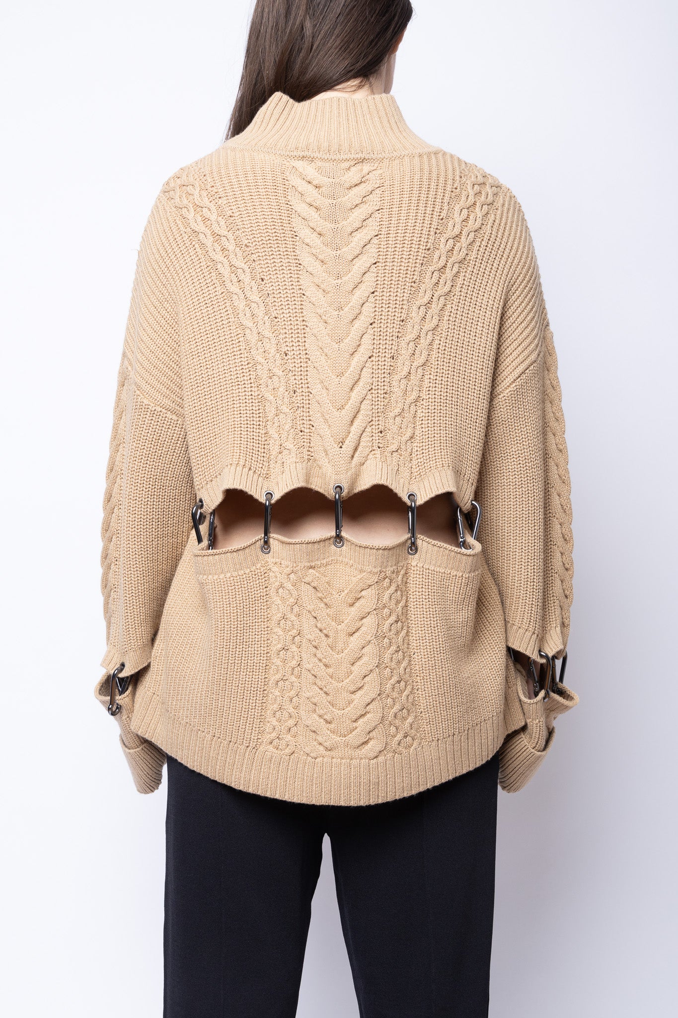 Chunky Knit Carabiner Sweater