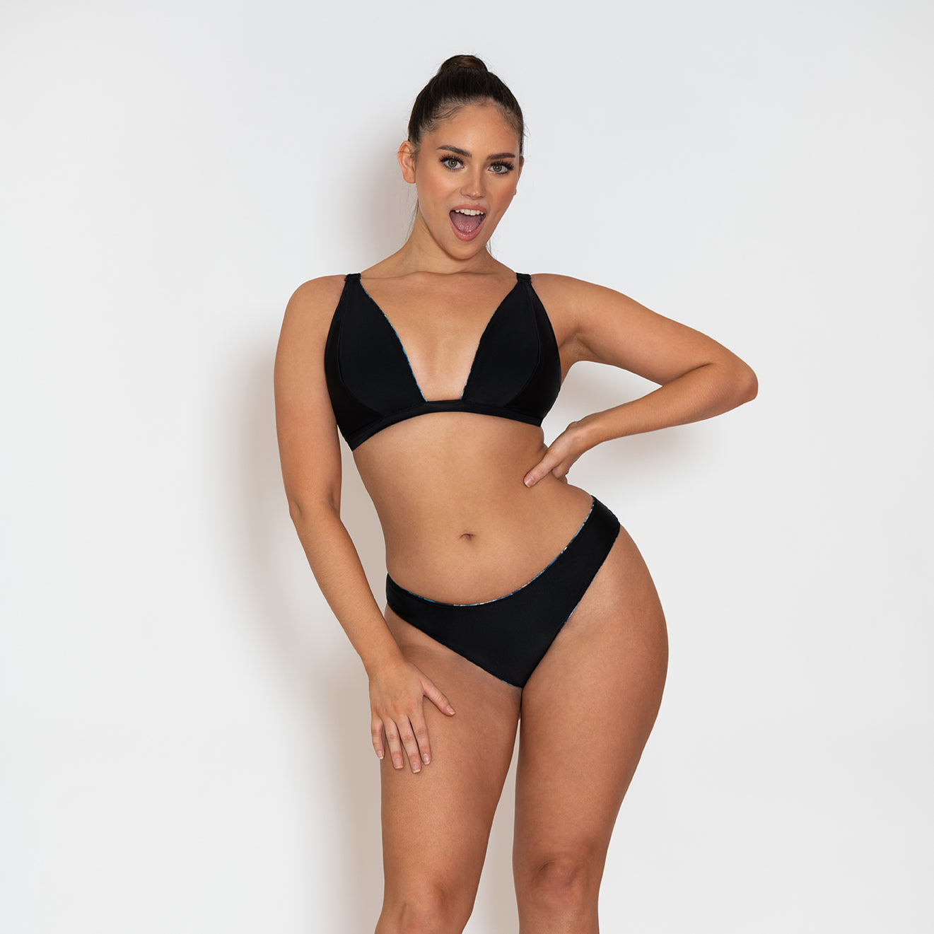 Curvy Kate Swim & Tonic Reversible Triangle Bikini Top Black/Snake