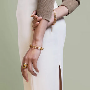Chunky Round Gold Chain Bracelet