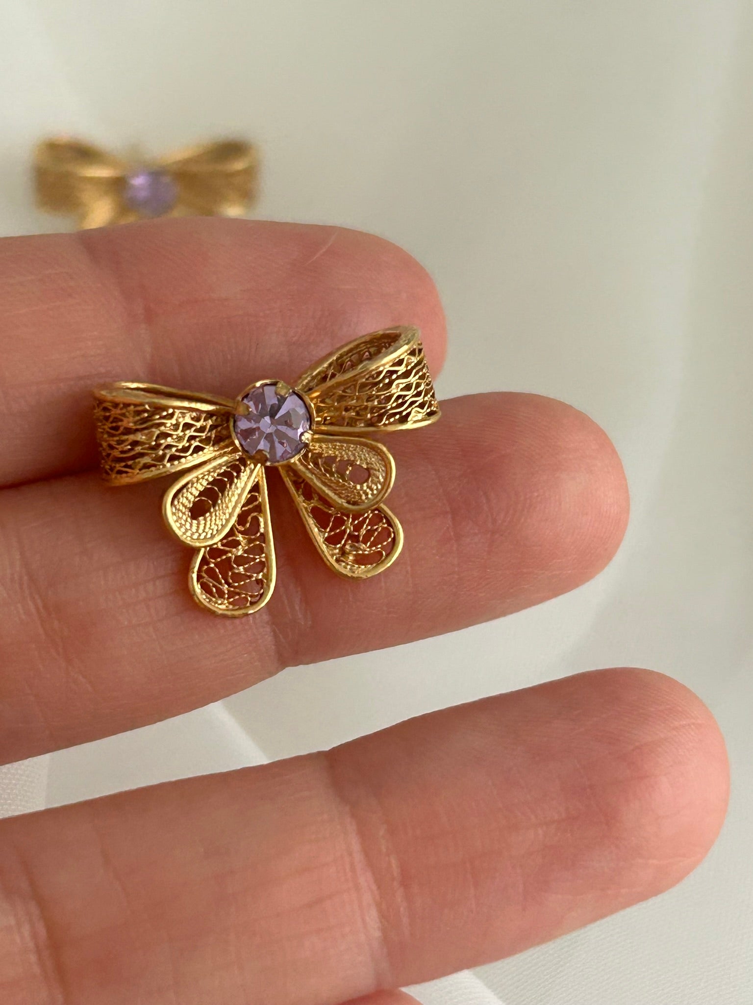 Amara Bow Earrings