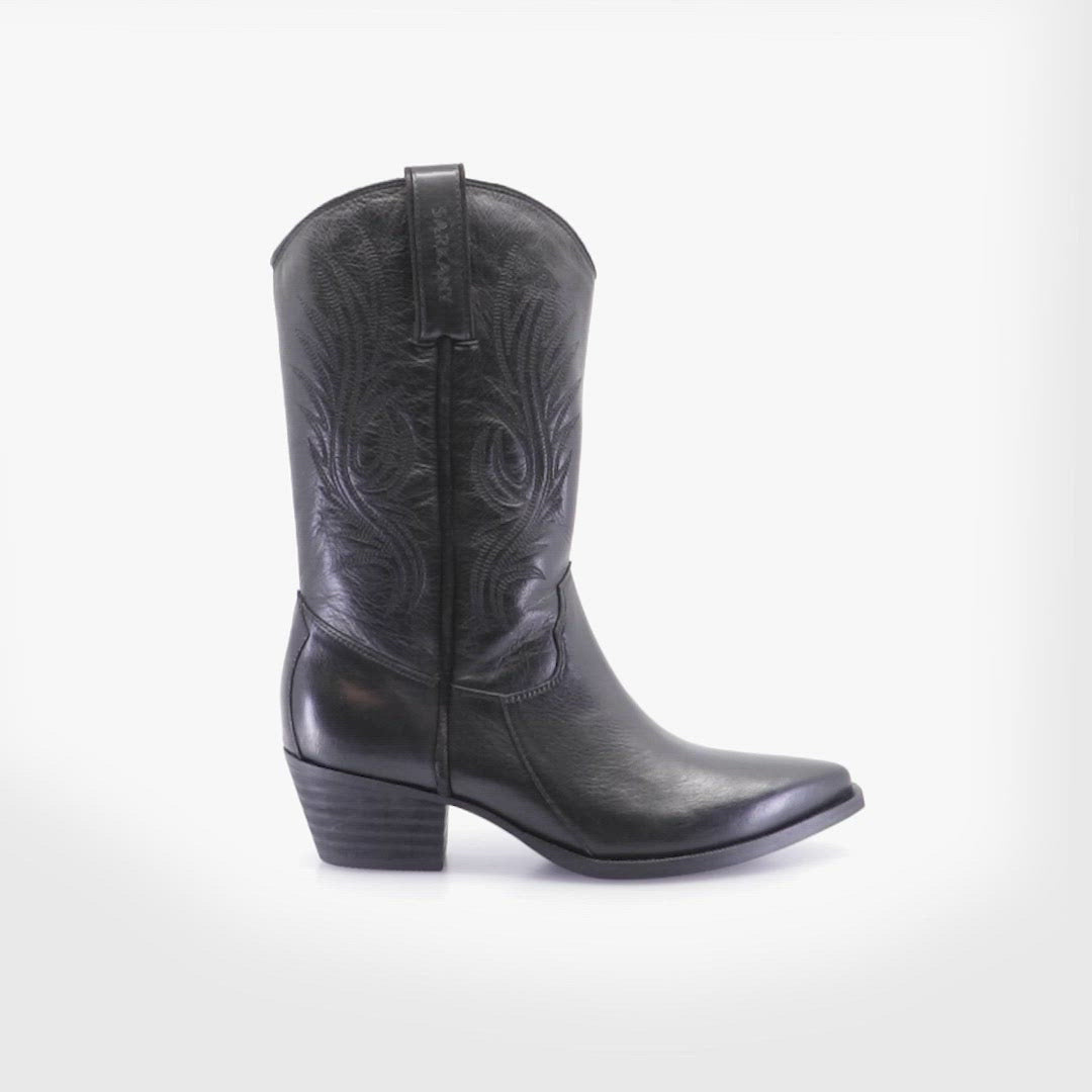 Texan Chic Black Western Boots Frant