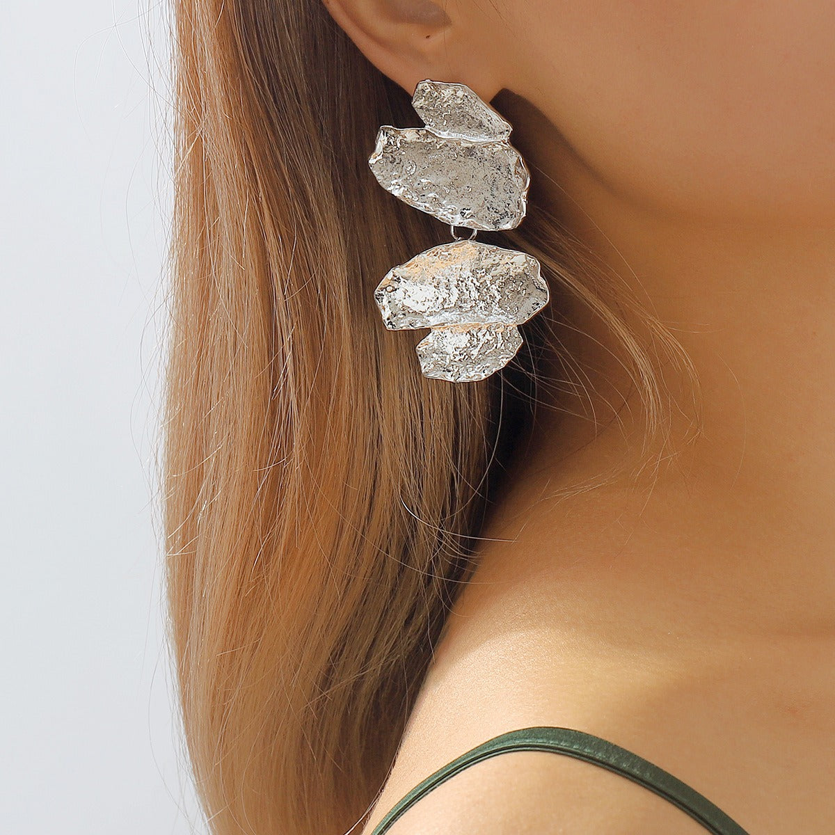 Usakos Earrings