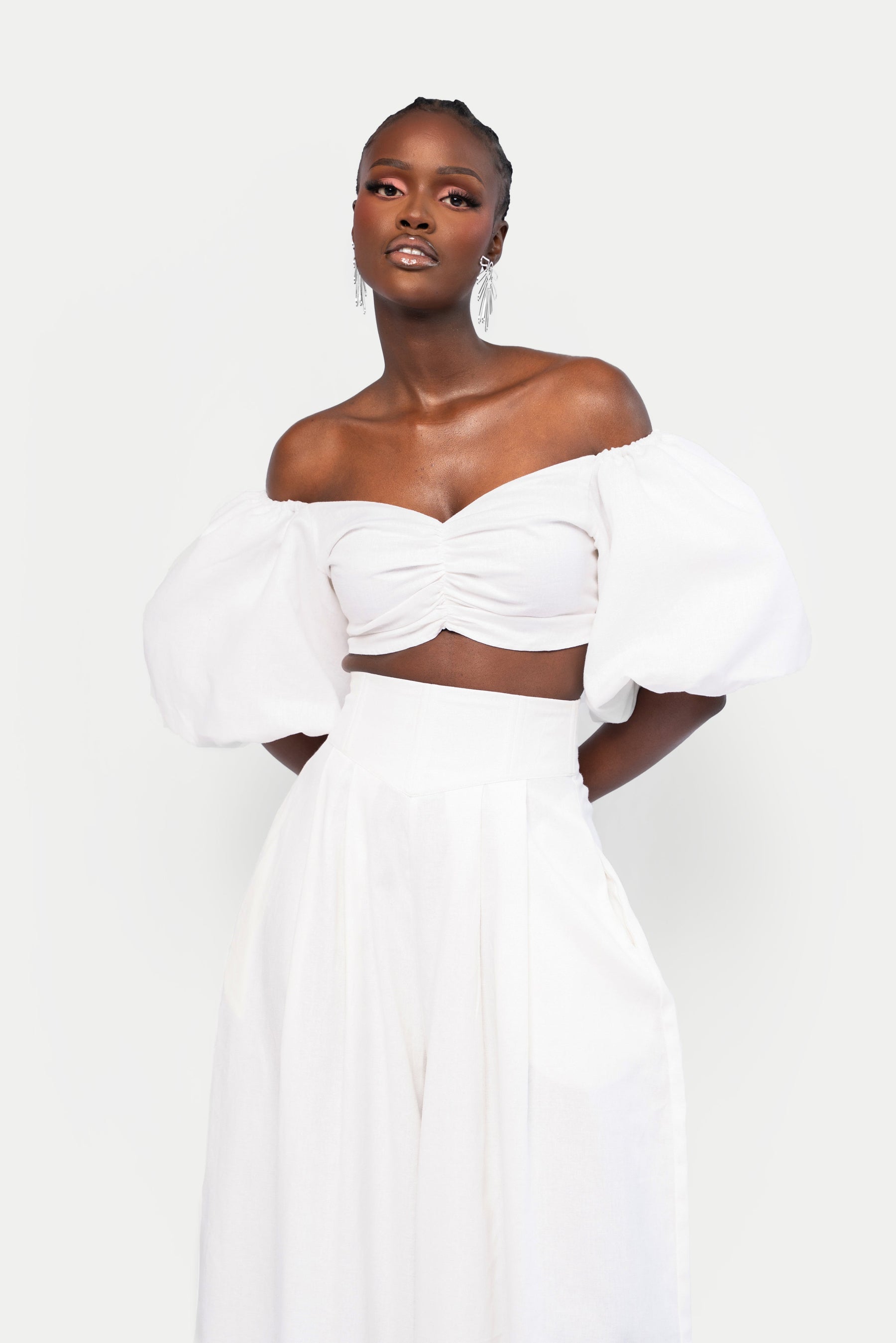 Linen SKYE Puffy Sleeve Crop Top in White