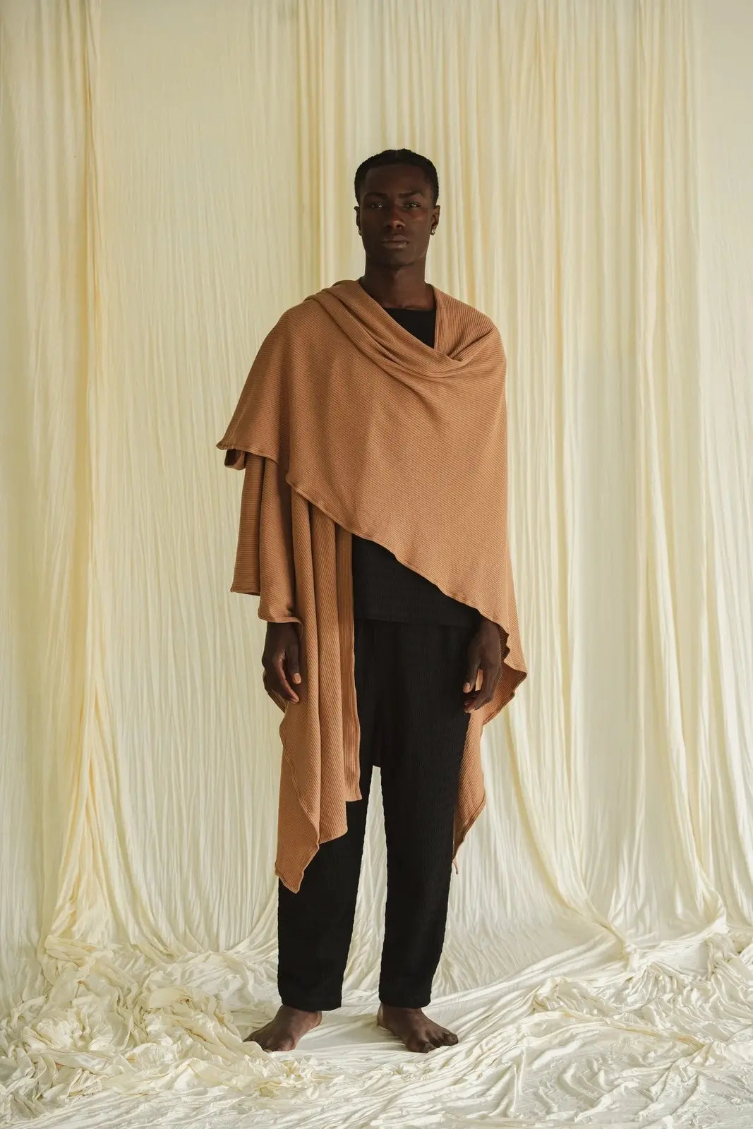 Nest Throw Poncho Unisex Camel