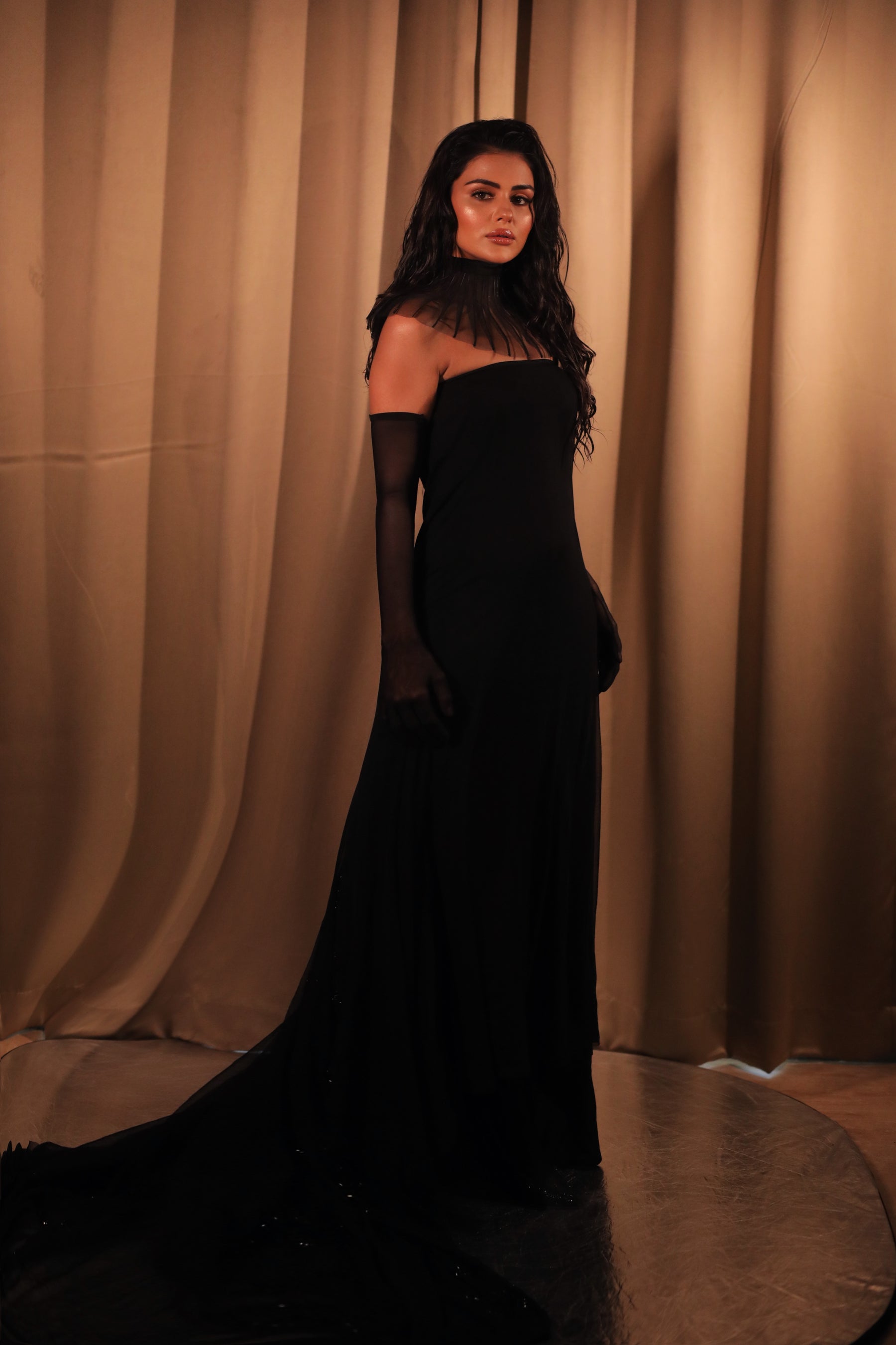 Sheer Structured Necklace