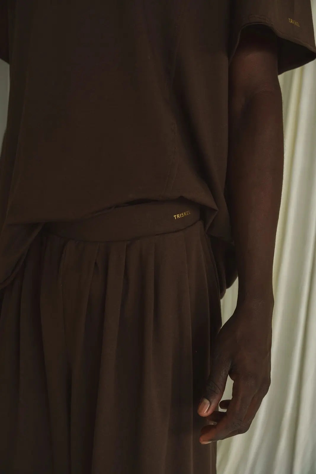 Triskel Classic Wide-Leg Ground Pant in Chocolate