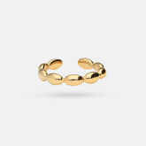 The Belvoir Beadline Ring