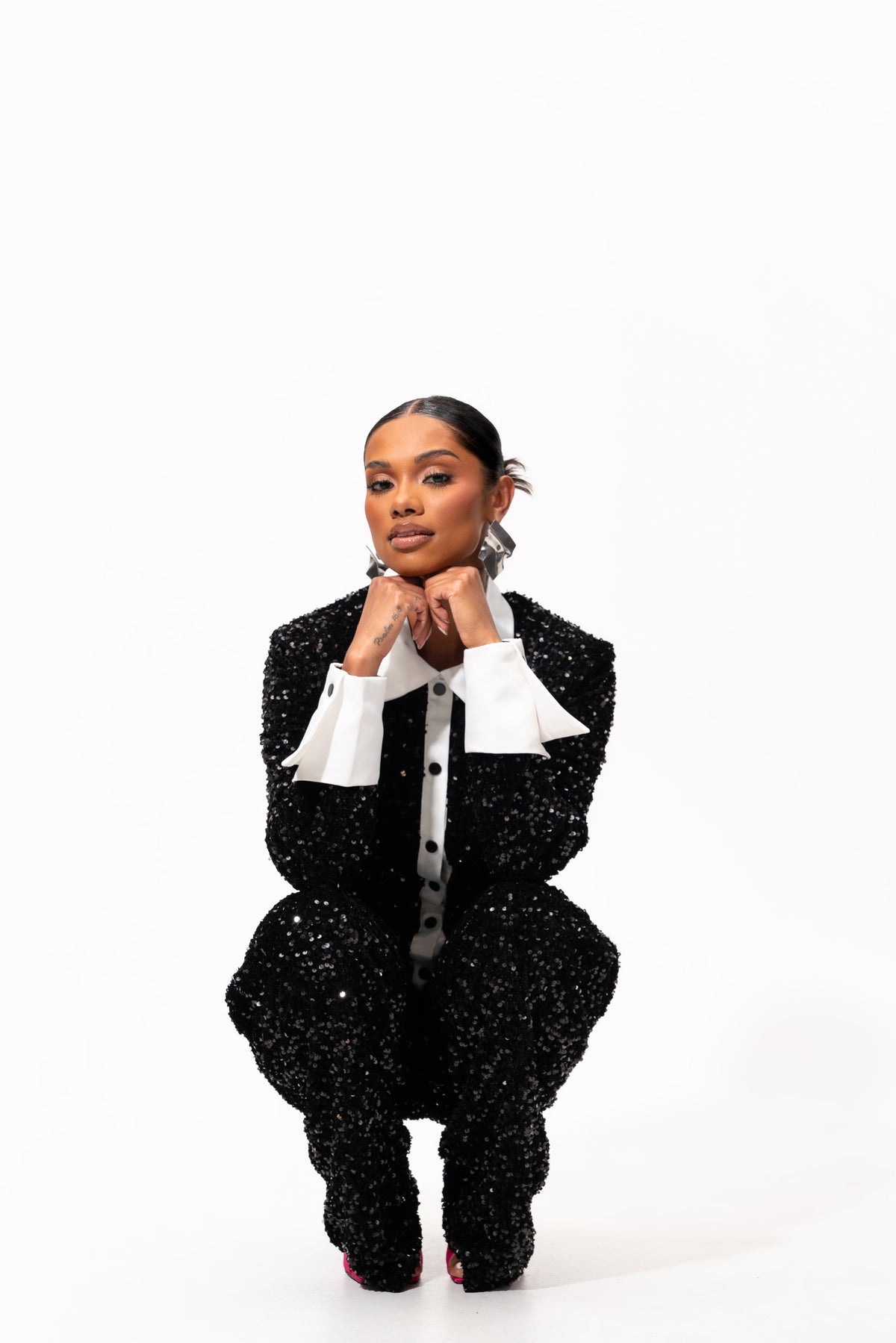 REI Sequin Pant Set in ONYX