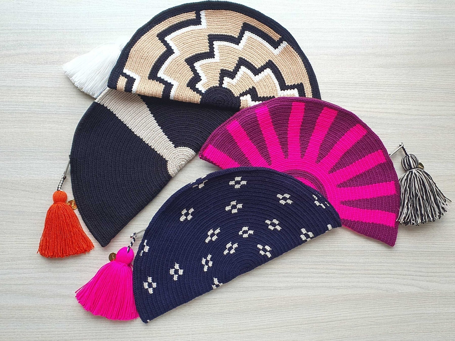 Astral Wayuu Clutch
