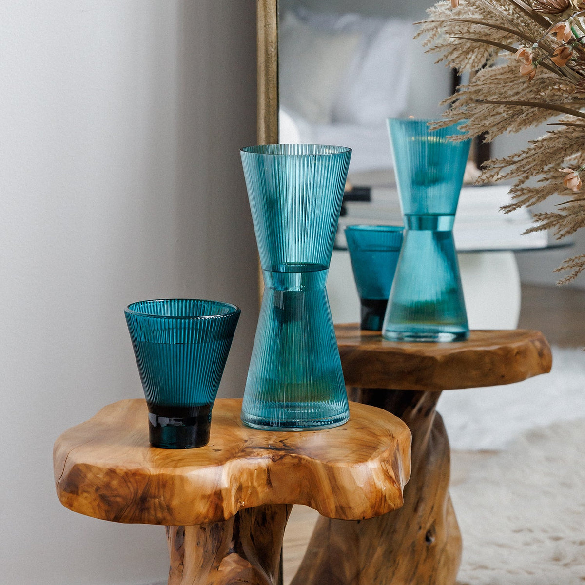 AIZ Carafe in Teal