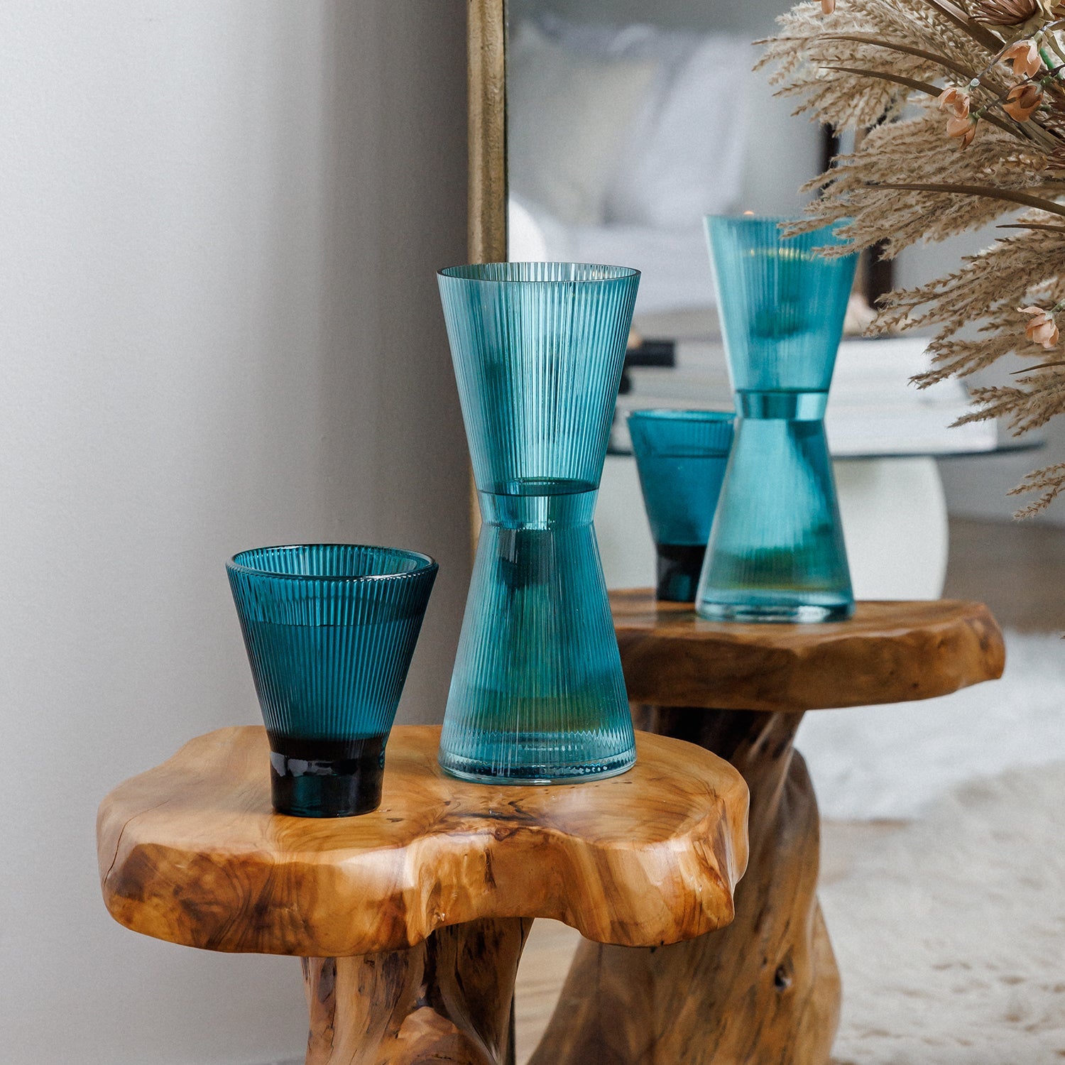 AIZ Carafe in Teal