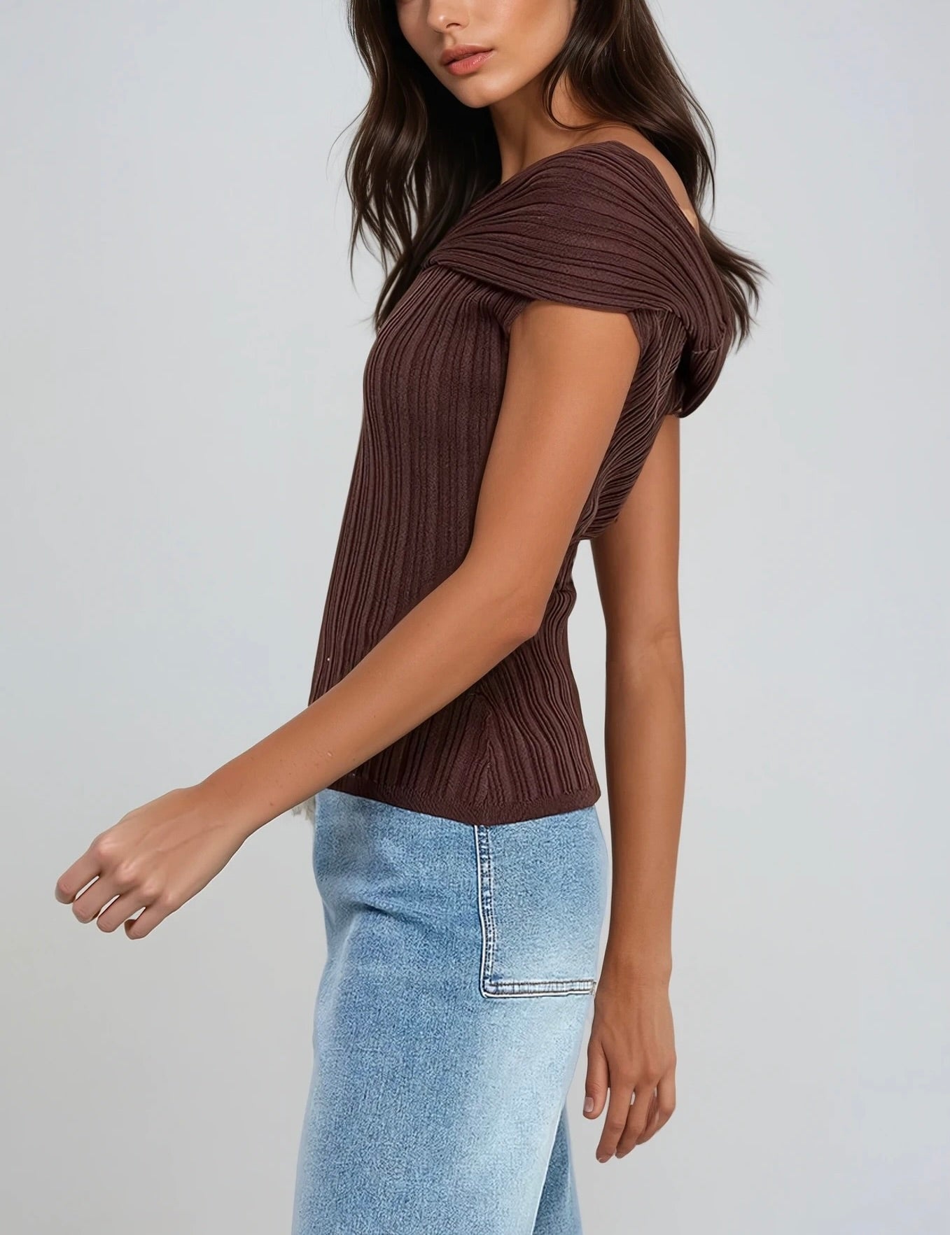 Amélie Off-Shoulder Ribbed Contour Top