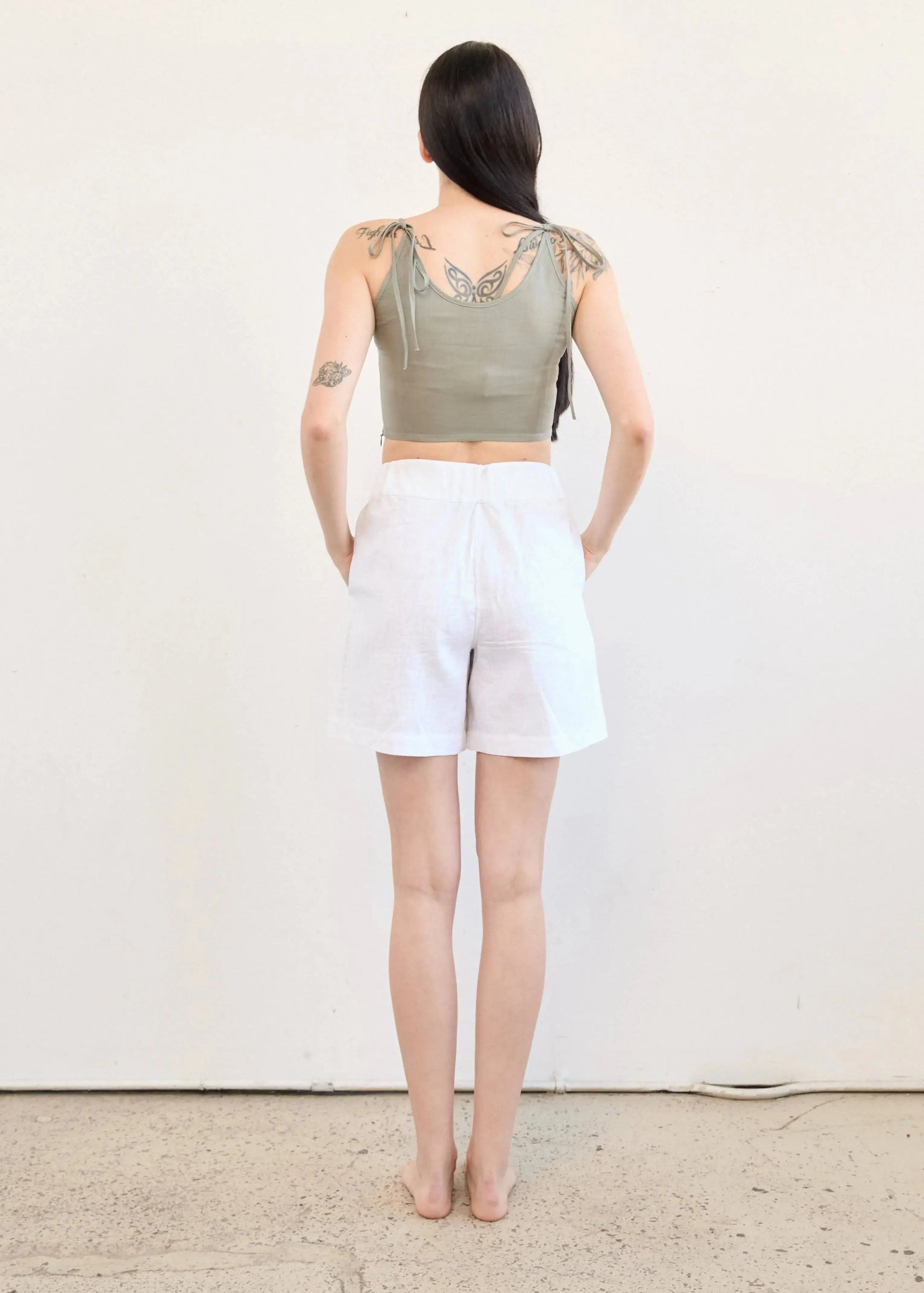 V-neck Crop Trop In Linen