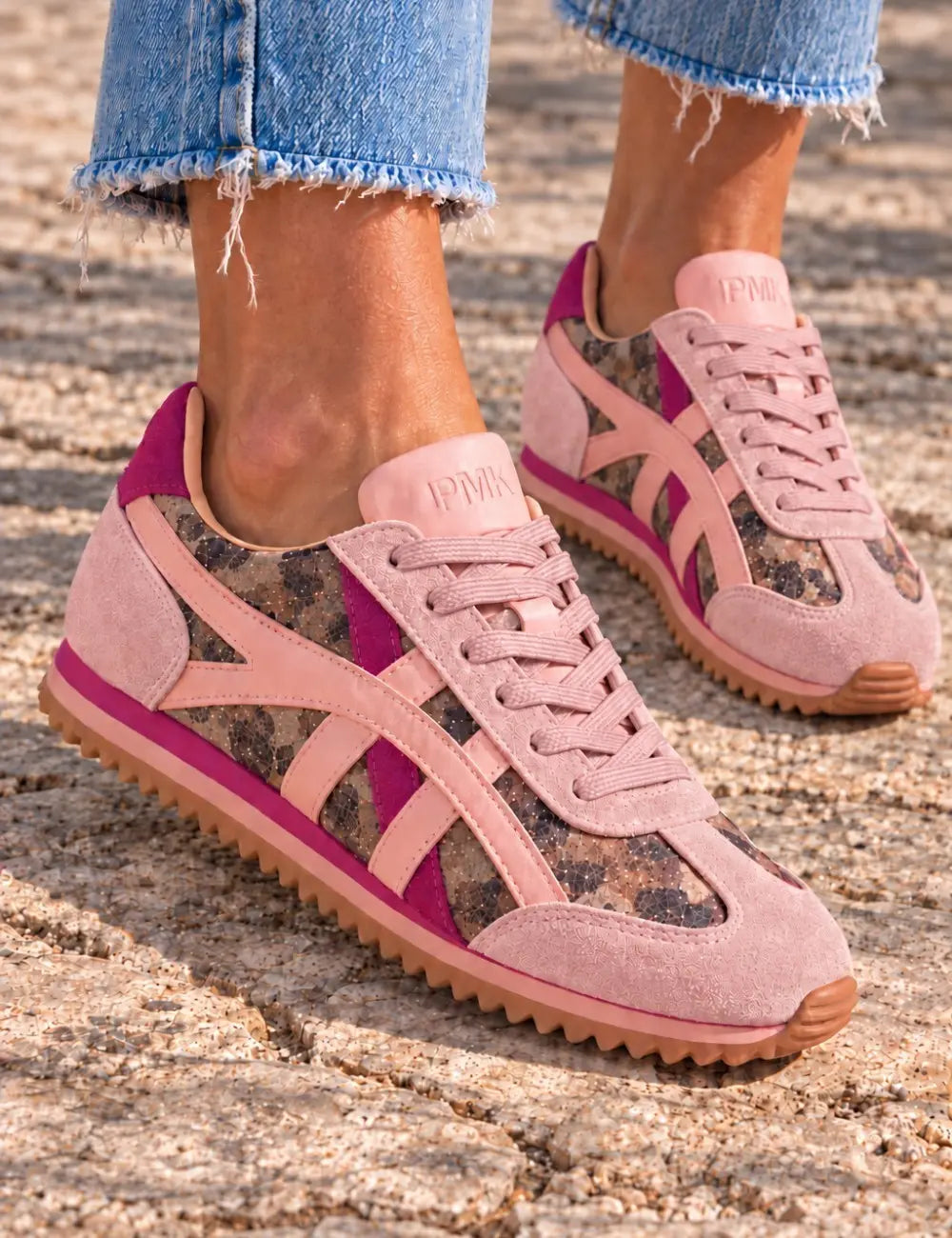 Topasa Army Pink Suede
