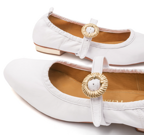 Gloria Mary Jane Flat