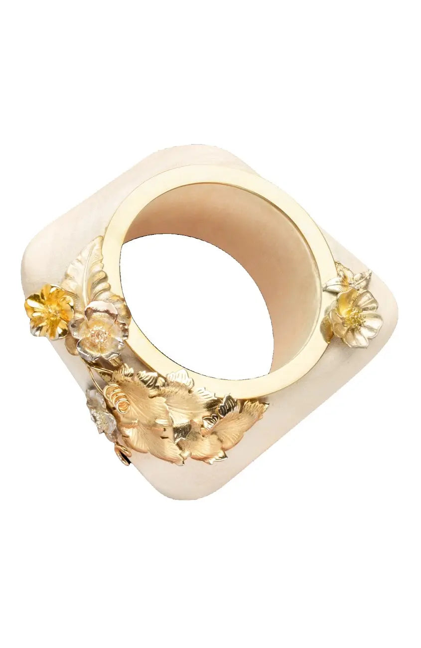 Floral Chunky Wood Bangle