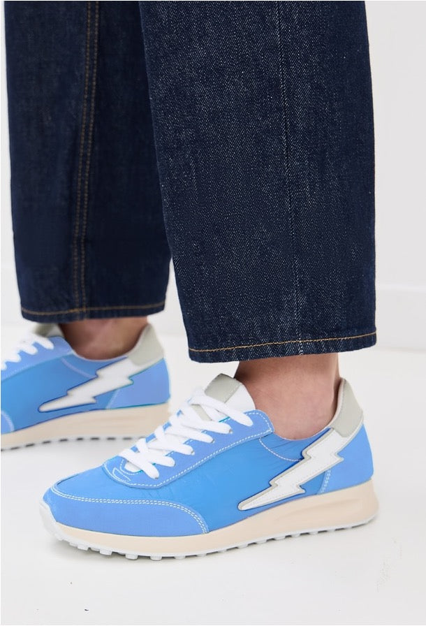 Moyo 1 Kariba (Women's Sizes)