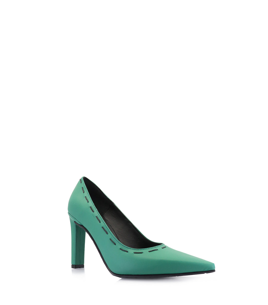 Eco-Friendly Green Pumps with Chic Stitching Fran