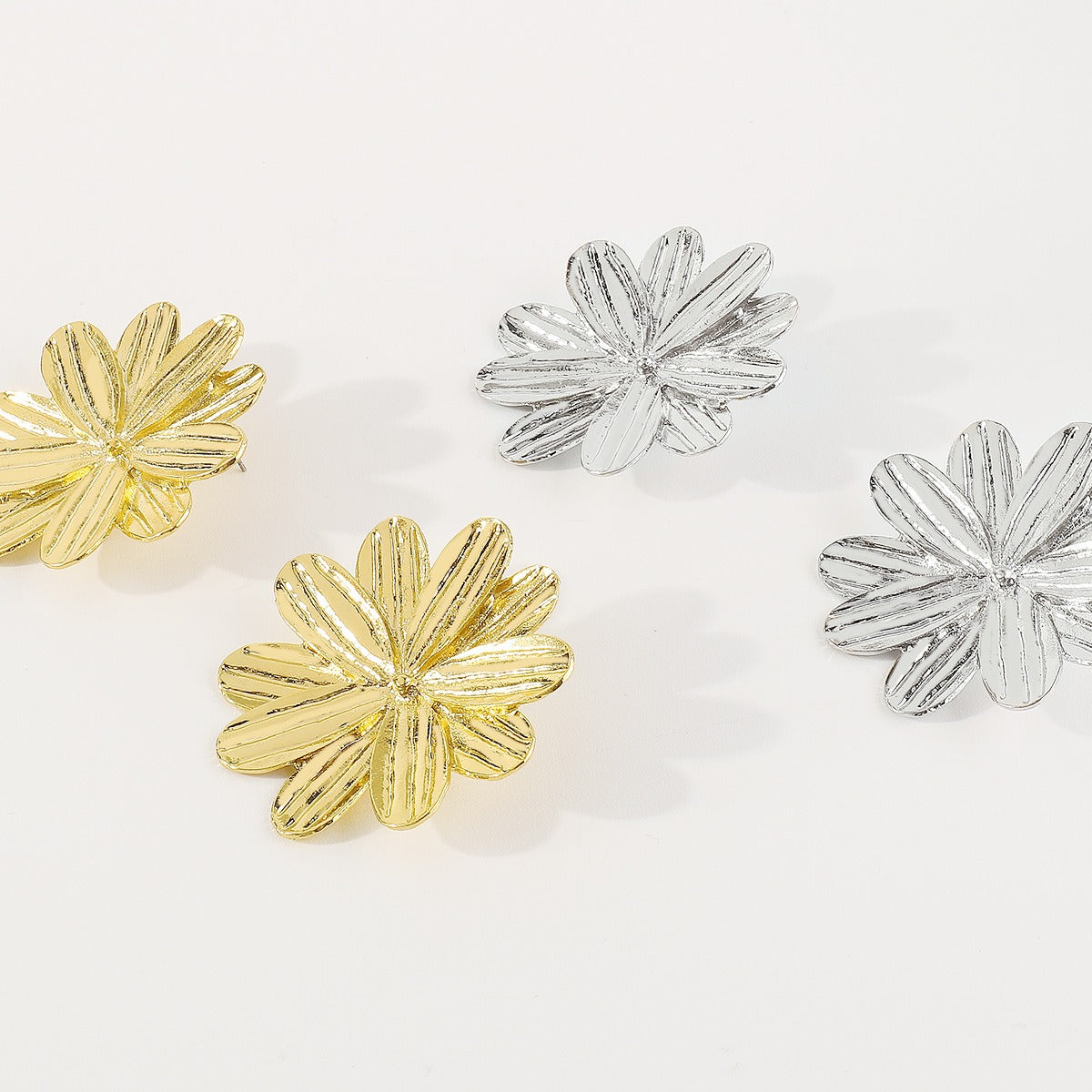 Okahao Earrings