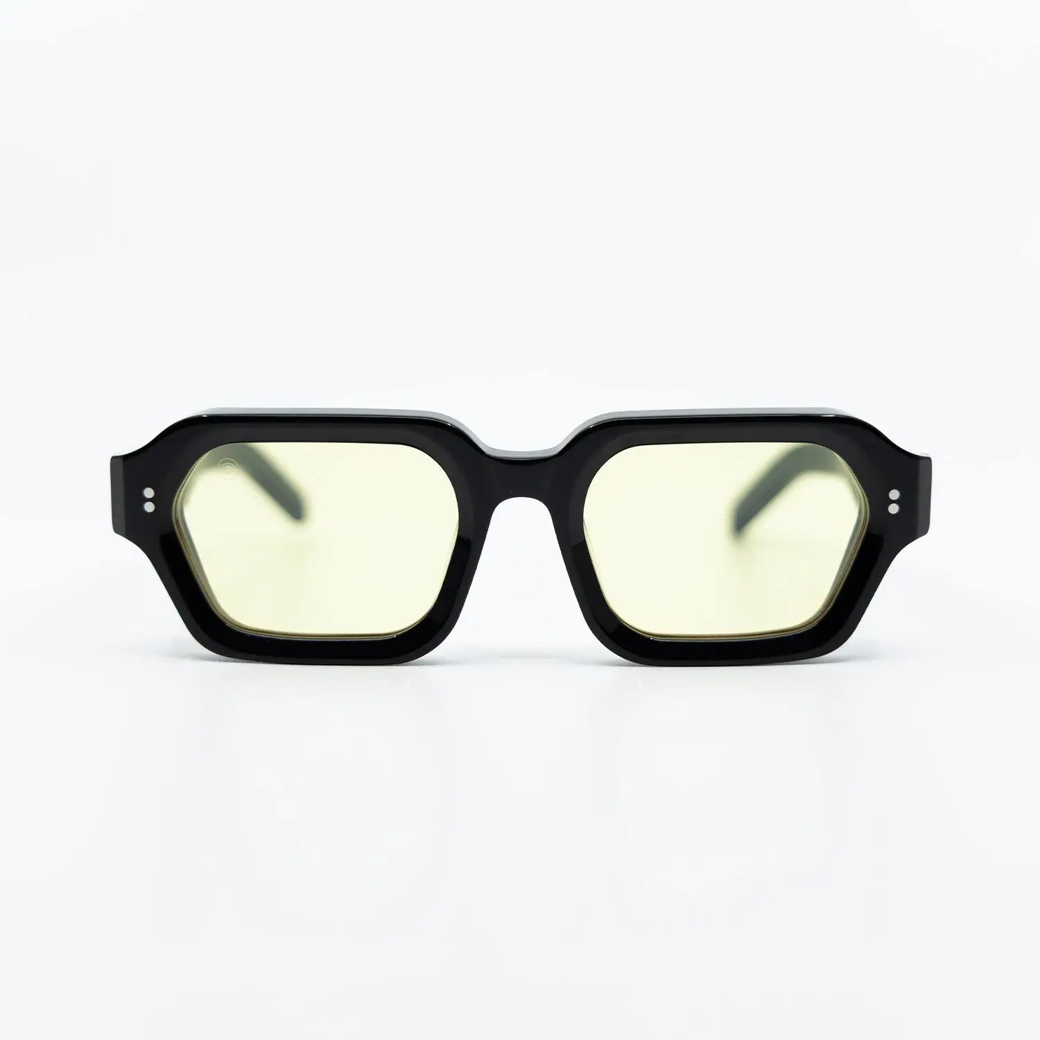 925 Sunglasses with Dark Frame