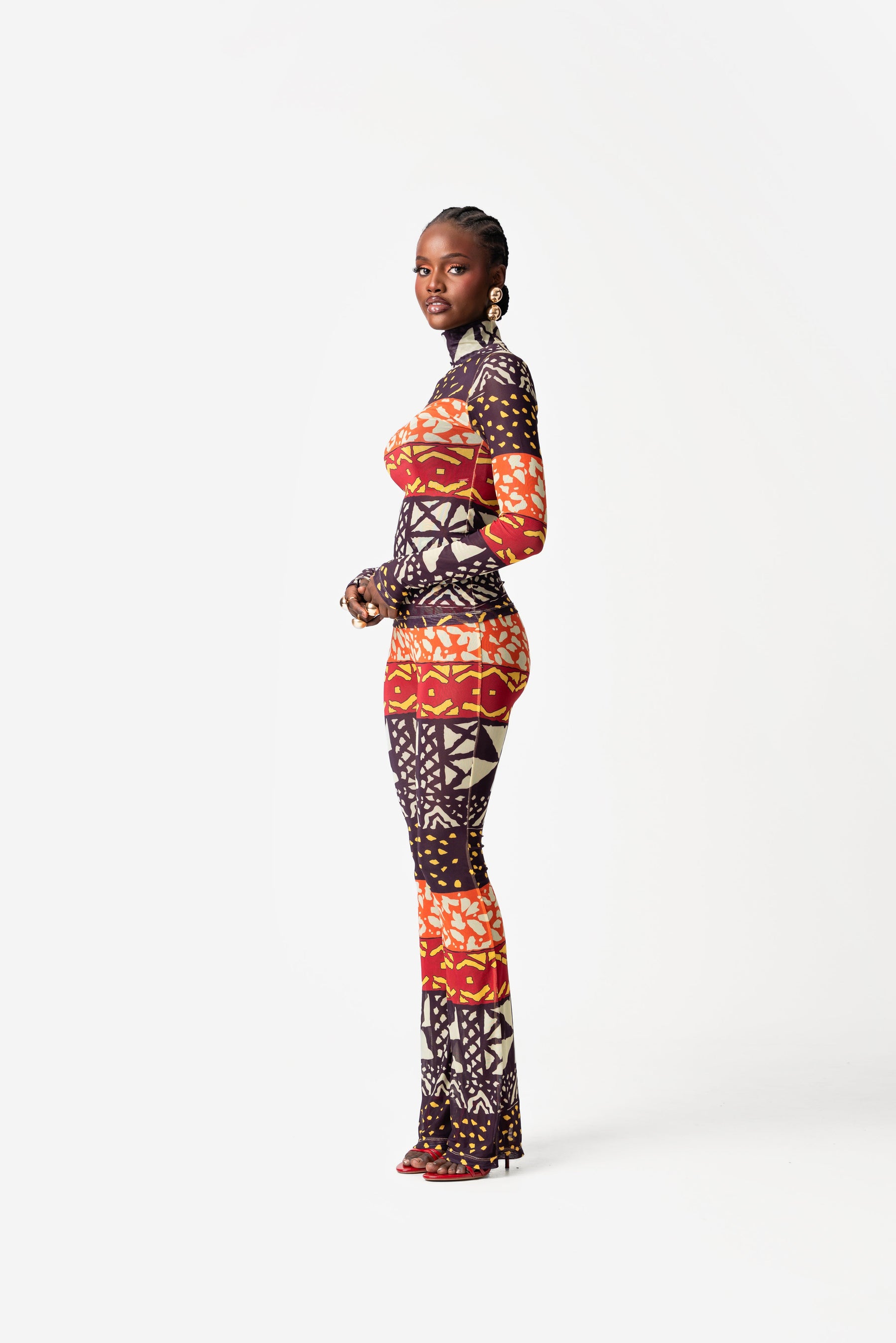ANU BURGUNDY Turtle Neck Top