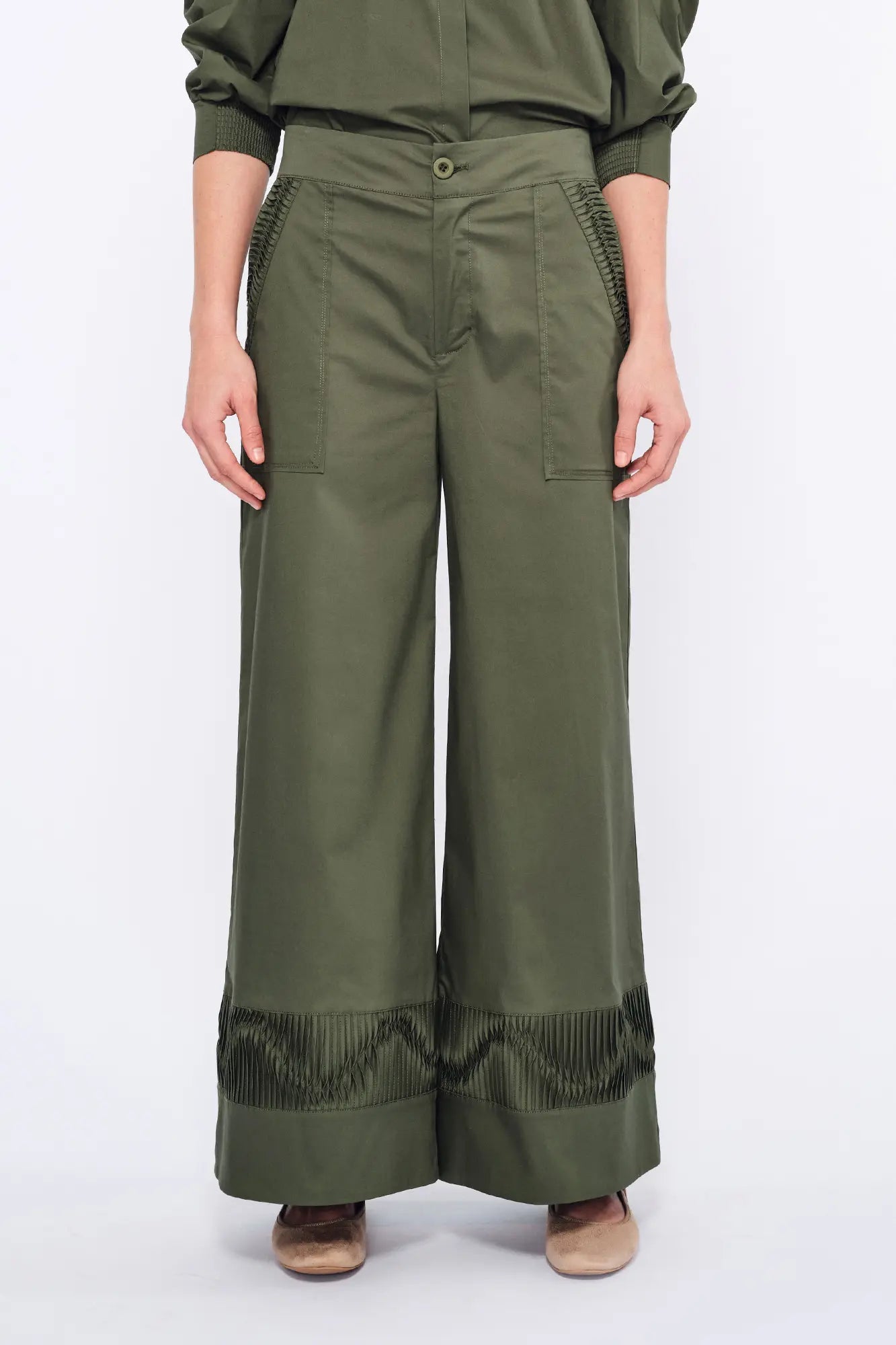 Viena Sculptural Hem Trouser | Olive