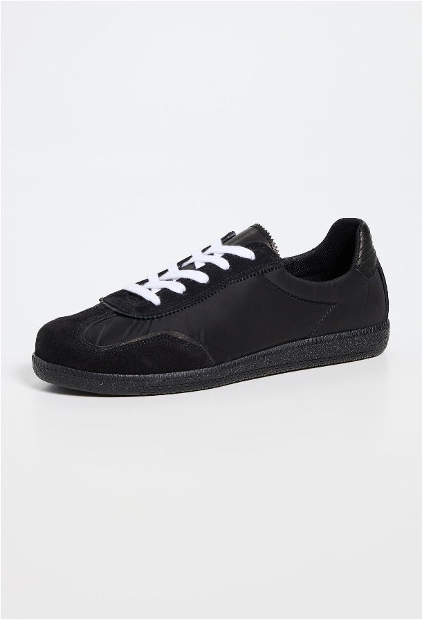 The Stallion Black CW (UNISEX)
