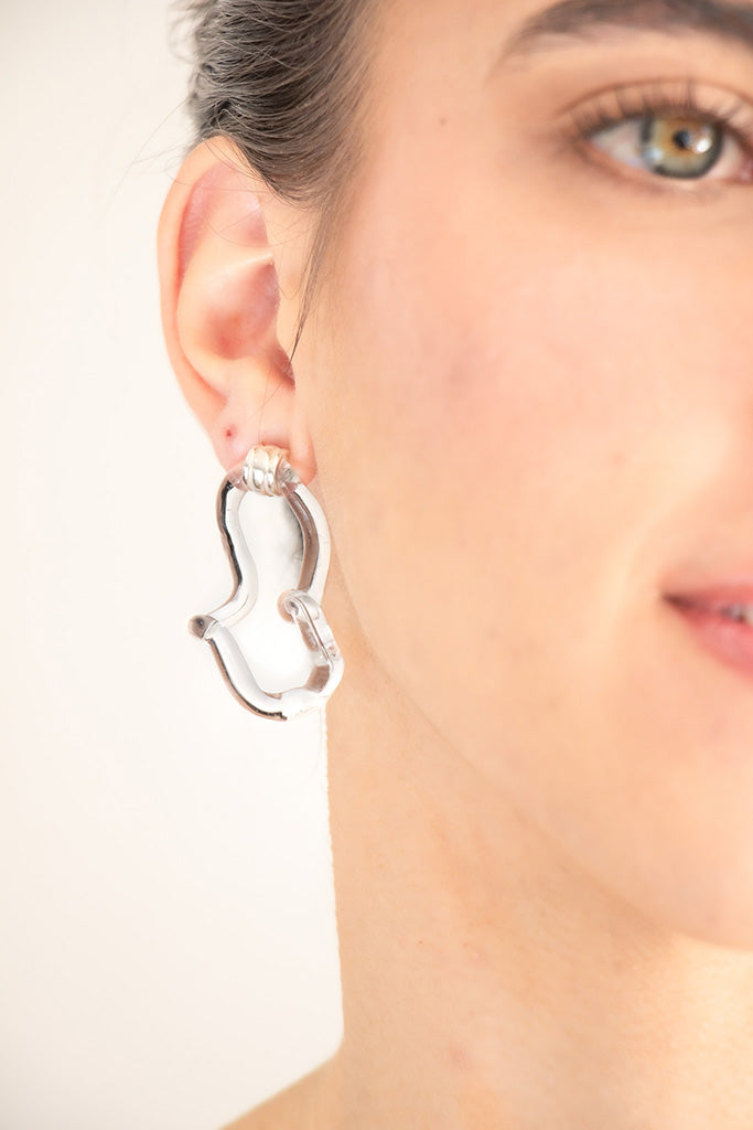 Interconexión M Earrings