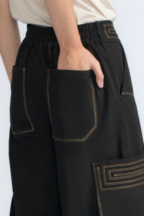 Bela Pant | Black