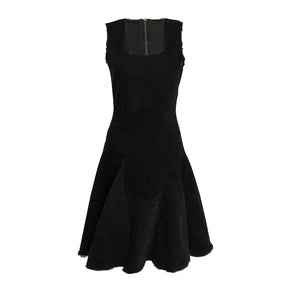 Lucy Dress- Classic Fit & Flare