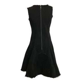 Lucy Dress- Classic Fit & Flare