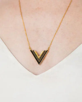 Valor Gold Onyx V Necklace