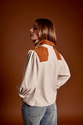 BLUSA TOMMY HUESO